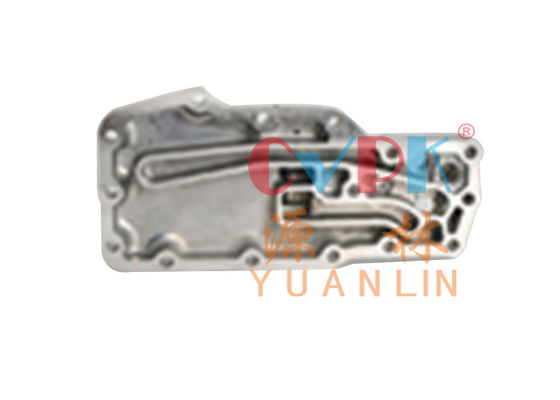 6754-61-2220 เครื่องยนต์ดีเซลรถขุดขุด 6754-61-2220 ฝาครอบเครื่องทำความเย็นน้ำมัน Komatsu Engine PC200-8 6D107