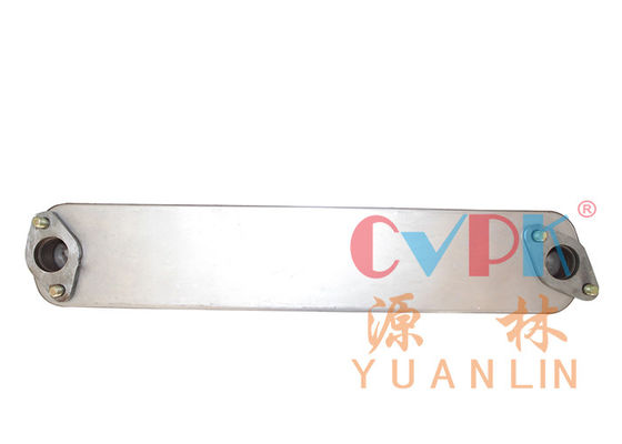 1-21723066-0 เครื่องทำความเย็นน้ำมันเครื่องดีเซล 1-21723066-0 สำหรับเครื่องยนต์ Isuzu 6HK1T 4.3KG
